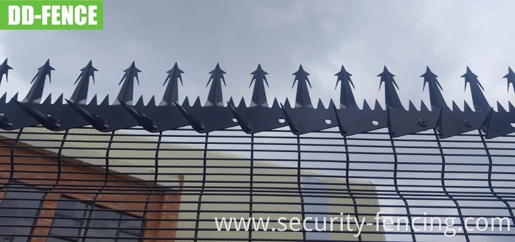 China BS1722-14 358 Weld Wire Mesh Anti Climb Security Fence for Industrial Factory Telecom Energy Power Substation